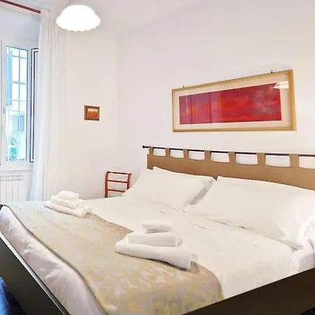 Near Colosseum By Varental 2Br + 1Sb Rome Exterior photo