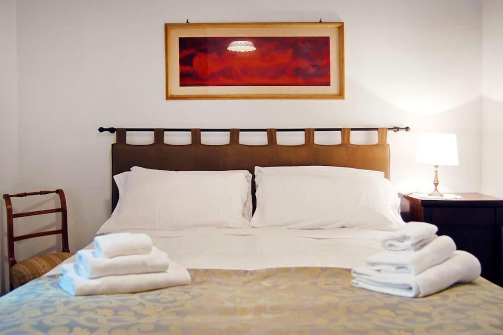 Apartment Near Colosseum By Varental 2br + 1sb *